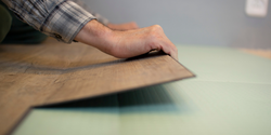 Know the advantages of a VINYL floor